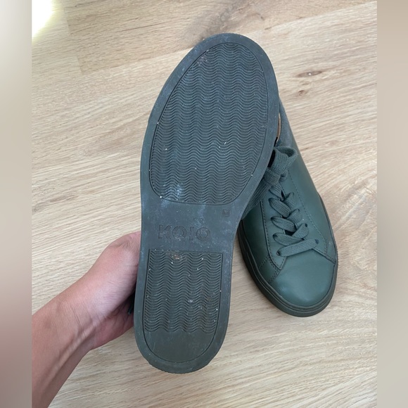 KOIO Leather Sneakers – Size 6 – Great Condition - Picture 2 of 7